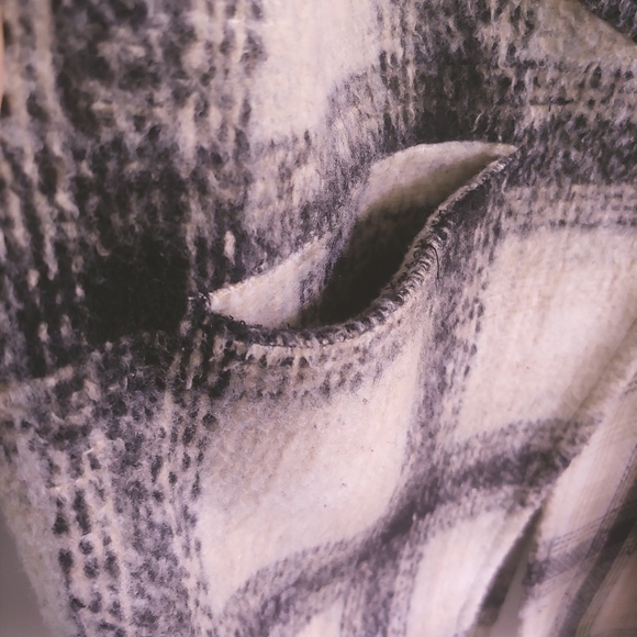 BCBGeneration Long Plaid Vest Size Small - Picture 5 of 16